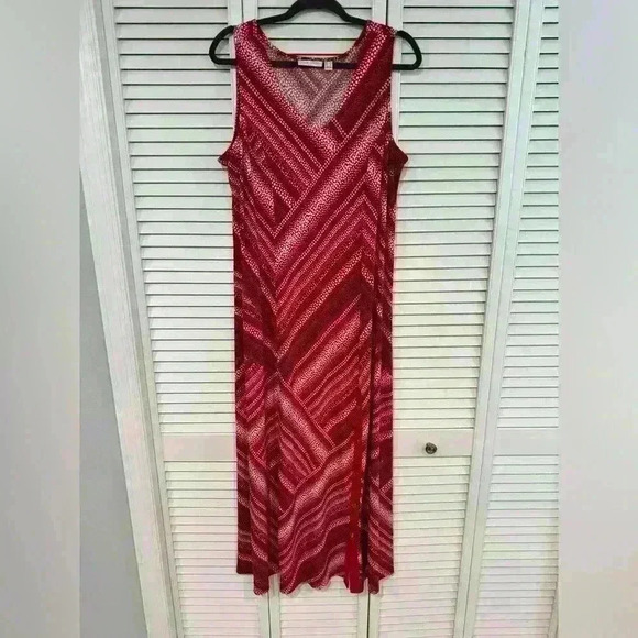 Susan Graver Regular Solid or Printed Liquid Knit Maxi Dress Size L A374129 - Picture 4 of 9